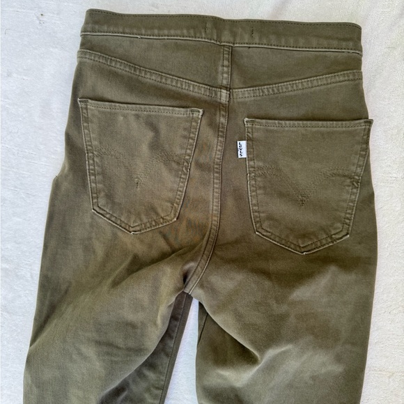 Levi's Women’s Olive Green Runaround Super Skinny High Rise Jeans Women XS - Picture 10 of 11